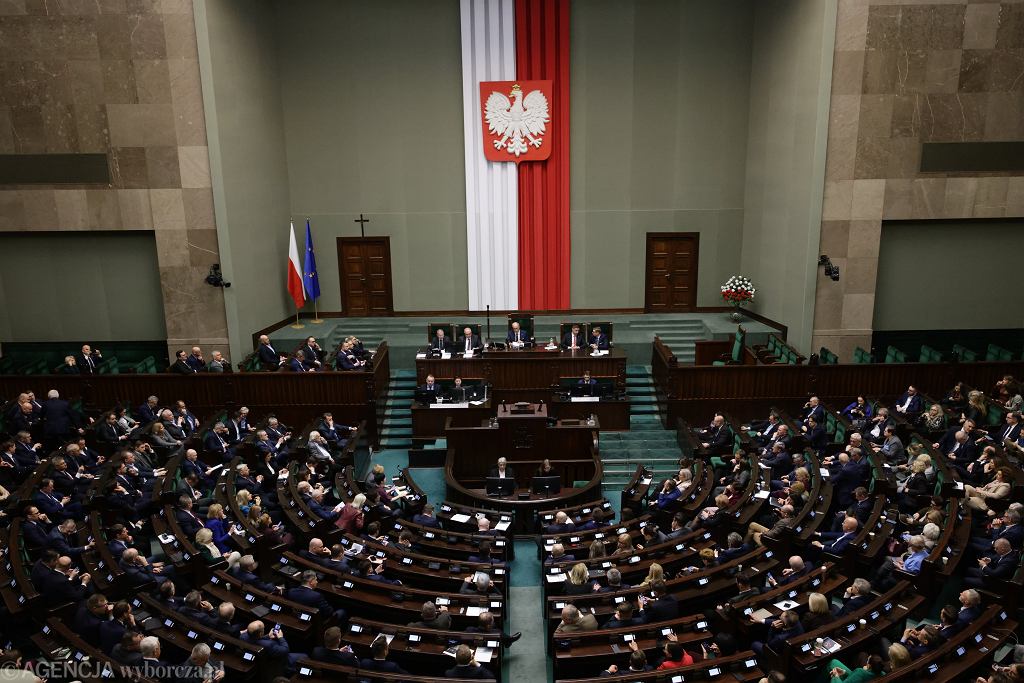 🇵🇱 Польща: повернення до «абортного компромісу»