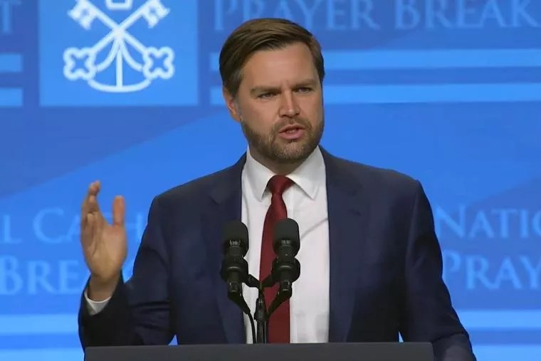 Віцепрезидент США Джей Ді Венс на молитовному сніданку: «Адміністрація Трампа — захисник релігійної свободи»