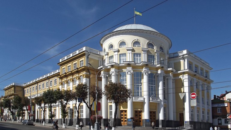 На Вінничині заборонено проведення масових релігійних заходів за межами культових споруд