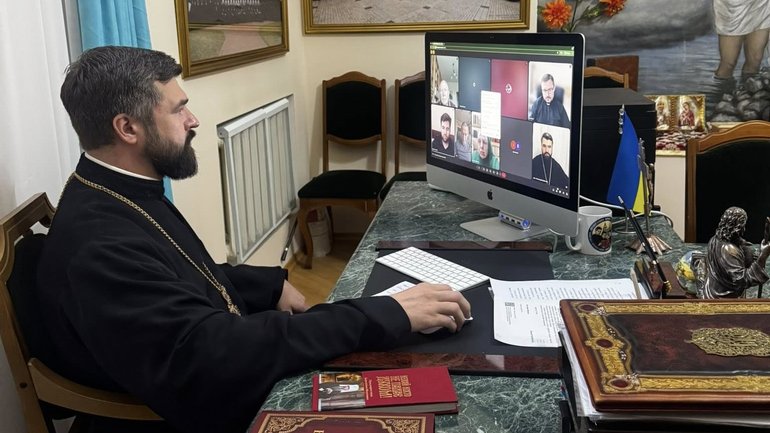 Міносвіти пообіцяло зберегти у школах предмети духовно-морального спрямування