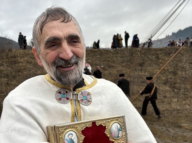 Після 20 років служіння в Парижі священник повернувся в Україну й пішов на війну - Релігійна правда