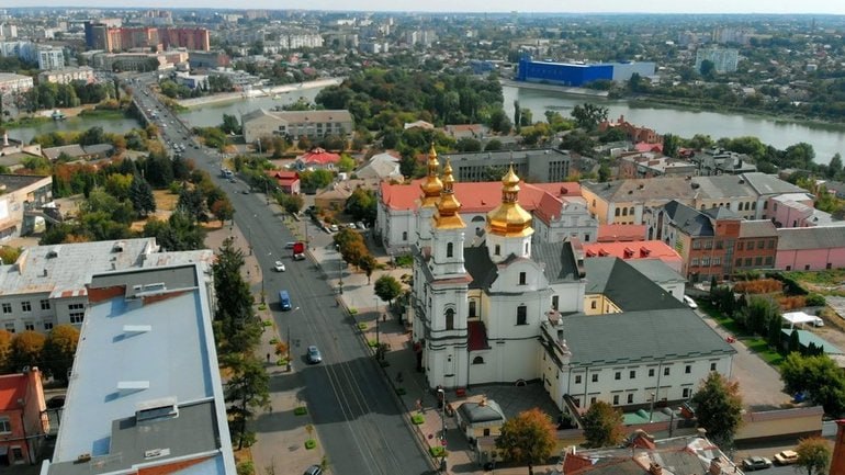 На Вінниччині з 15 червня по 31 жовтня 2024 заборонили проводити масові релігійні заходи за межами культових споруд.