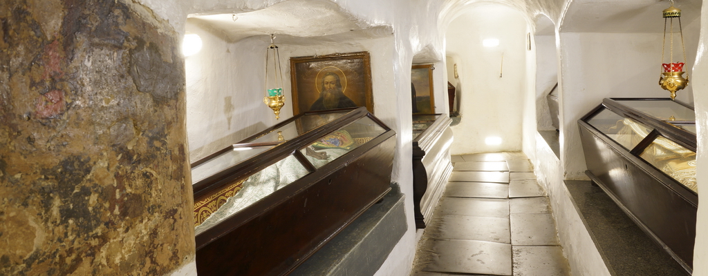 Мінкульт створив комісію для перевірки нетлінних мощей Києво-Печерської Лаври. Її роботу засекречено