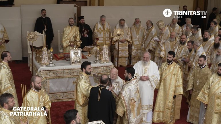 На Літургії у Бухаресті імʼя Предстоятеля ПЦУ Епіфанія було виголошене у Диптиху