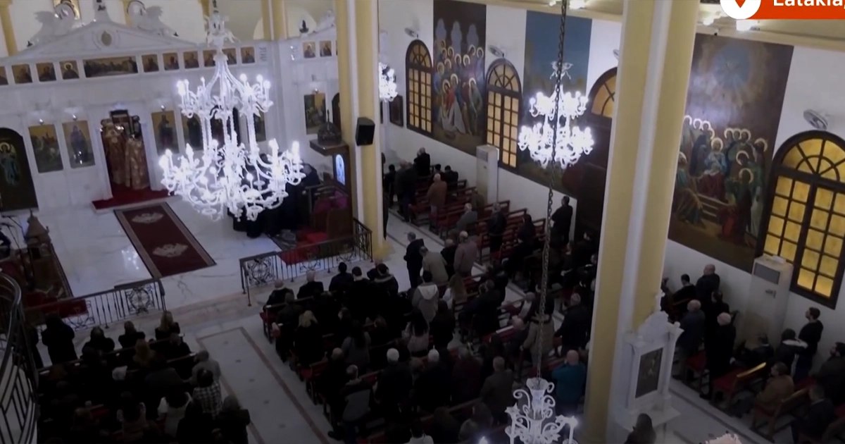 захистХристияни Сирії вперше відвідали богослужіння після зміни влади: повстанці обіцяють захист