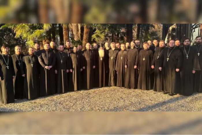 УПЦ відкрила за кордоном близько 100 парафій, — клірик Вселенського Патріархату