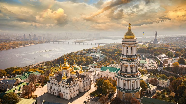 Києво-Печерська лавра подовжила години відвідування до кінця вересня