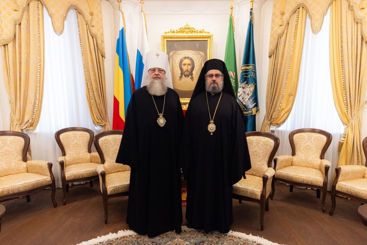 Ієрарх Антіохійської Церкви відвідав Московський Патріархат, зокрема окупований Маріуполь