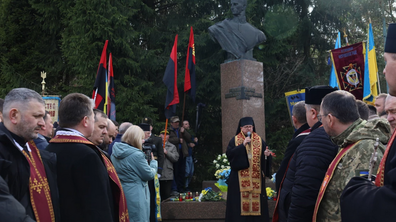 На Львівщині молитовно вшанували пам'ять Романа Шухевича