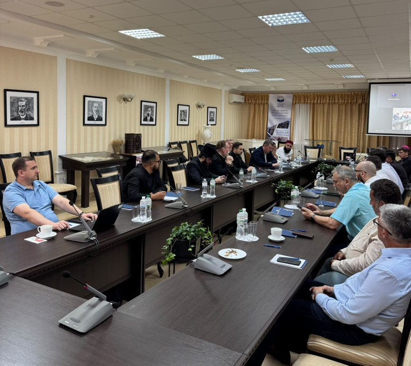 ВРЦіРО підбила підсумки роботи за перше півріччя і визначила предстоятеля ПЦУ головуючим