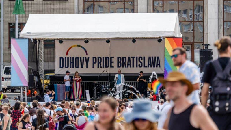 Словаччина урізає фінансування ЛГБТ+ проєктів