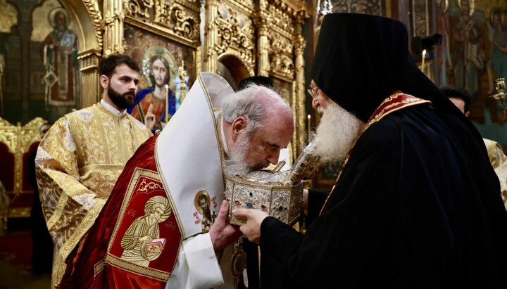 Чесну главу святителя Іоанна Златоуста доставили в Бухарест