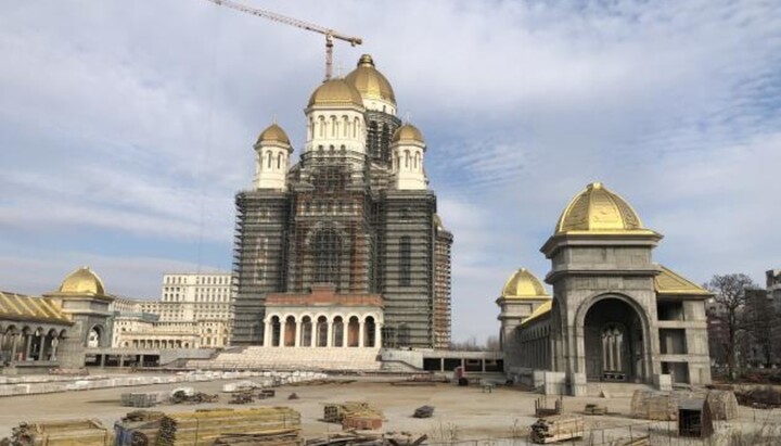 У Бухаресті збудують найбільший у світі православний храм