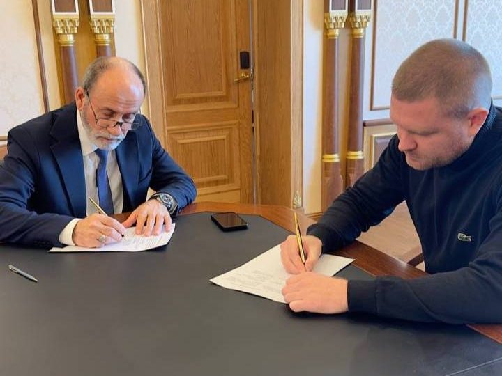 Муфтій мусульман Криму підписав угоду про допомогу російським окупантам
