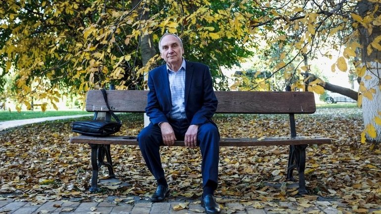 Сквер на Подолі хочуть назвати іменем релігієзнавця Ігоря Козловського