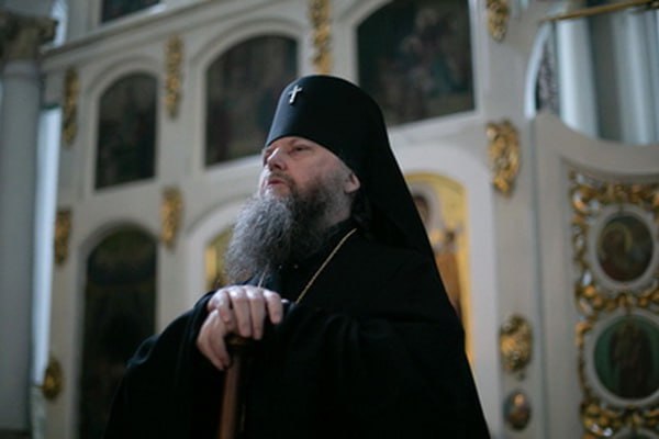 Білоруський єпископ був обурений «безсоромною брехнею» навколо, але сам розповідав брехню про Україну