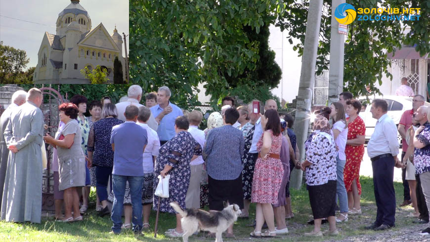 У селі Якторів люди обурилися через призначення нового священника (відео)