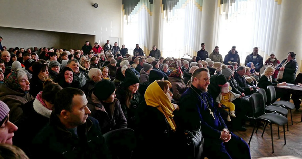 Через порушення процедури голосування на Волині зірвали перехід громади УПЦ до ПЦУ