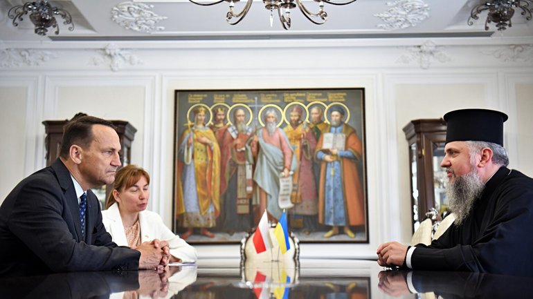 Митрополит Епіфаній зустрівся з Міністром закордонних справ Польщі Радославом Сікорським