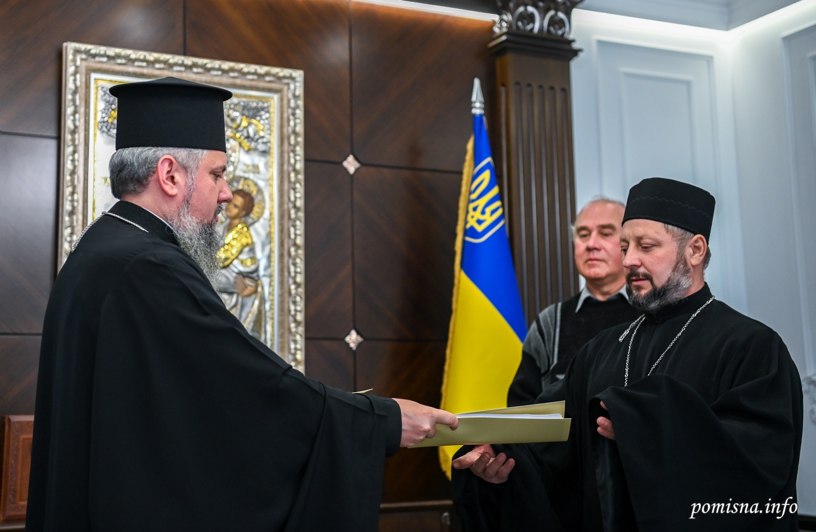 Митрополит Епіфаній прийняв священника, який разом з громадами доєднався до ПЦУ