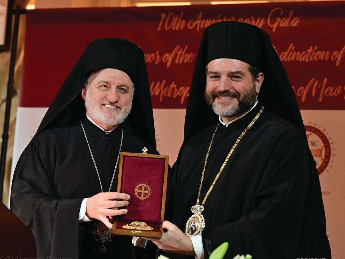 Архієпископ Елпідофор вітає обраного архієпископа Канади Апостола