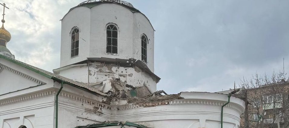 У Торецьку на Донеччині від обстрілу постраждав Макарівський храм Української православної церкви