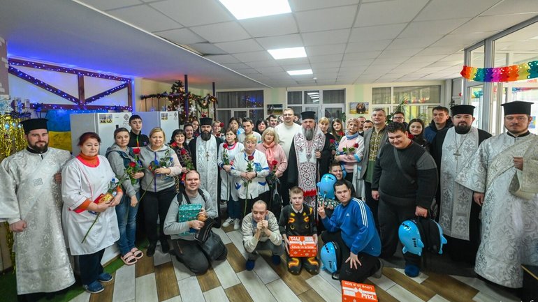 Предстоятель ПЦУ відвідав Святошинський дитячий будинок-інтернат