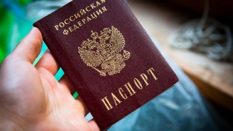 Свідка Єгови з Луганська позбавили російського громадянства
