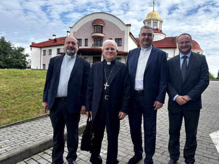 Україну відвідала делегація єпископів Євросоюзу