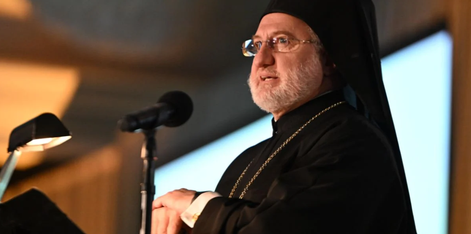 Архієпископ Америки Елпідофор під шквалом критики за підтримку Кіпру