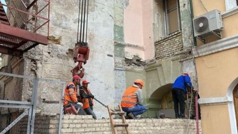 Києво-Могилянську академію оштрафували через повторний недопуск інспекторів до келій монастиря