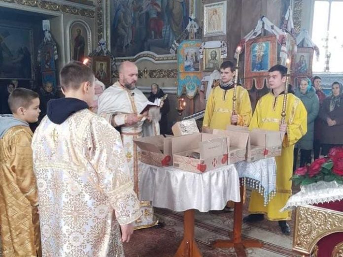 Допомога ЗСУ: на Буковині священик ПЦУ освятив дрони для оборонців України