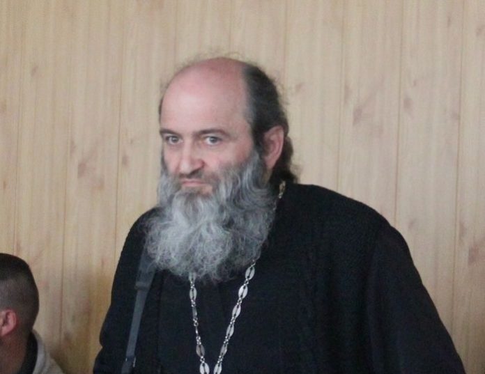 Справу священника УПЦ почали розглядати у Калинівському суді