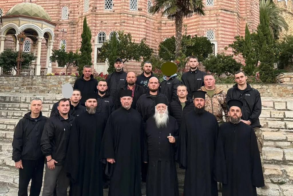 Українські воїни-паломники повернулися зі святої гори Афон із духовним зміцненням та благословенням