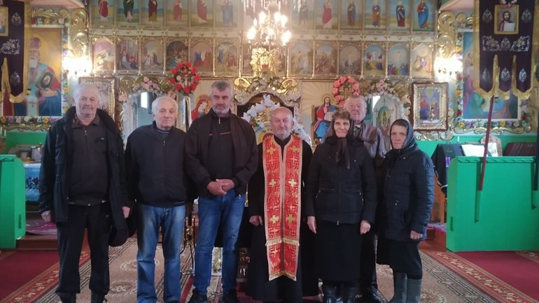 Громада ПЦУ на Закарпатті після п'яти років протидії УПЦ увійшла до свого храму