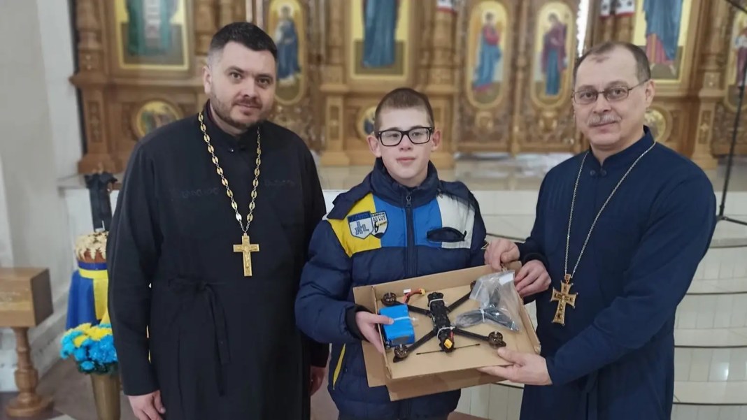 Ковельський школяр витратив заколядоване на ЗСУ