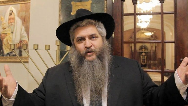 Головний рабин України відповів на антисемітські закиди Такера Карлсона