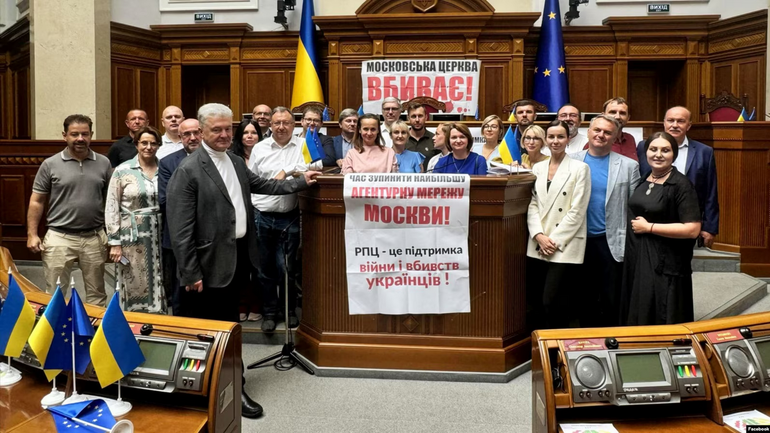 Голоси за законопроект 8371 є, але “слуги” вагаються під впливом Єрмака, – Федина