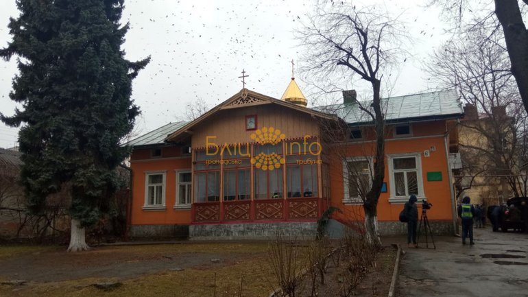 У Франківську на місці знесеного храму УПЦ облаштують сквер памʼяті