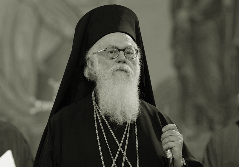 Блаженніший Митрополит Онуфрій висловив співчуття Священному Синоду Албанської Церкви у зв’язку з кончиною Блаженнішого Архієпископа Анастасія