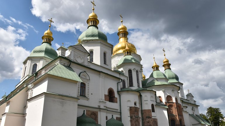 За роки війни відсоток православних в українському суспільстві зменшився, — Центр Разумкова