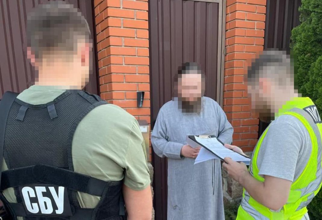 Митрополиту УПЦ в Черкасах вручили п’яту підозру