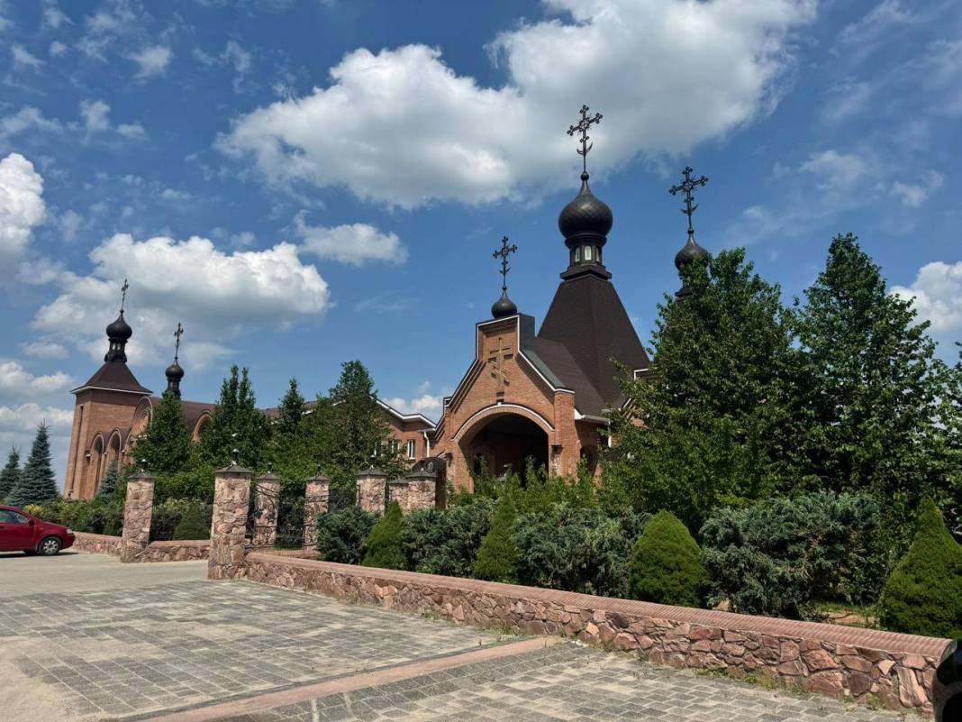 СБУ розслідує незаконне будівництво церкви УПЦ на Фастівщині