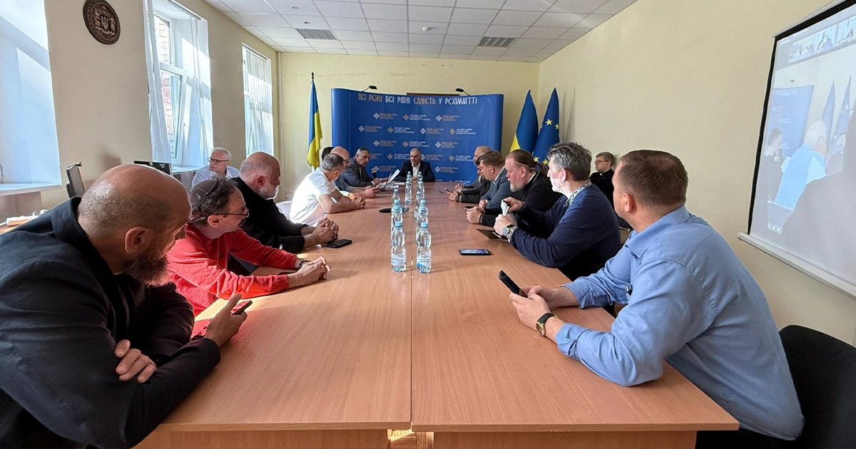 Релігійні громади з окупованих територій потребують відновлення документів та інтеграції — ВРЦіРО