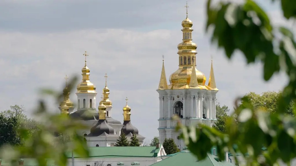 Деякі споруди Нижньої лаври стануть музеями — Мінкульт