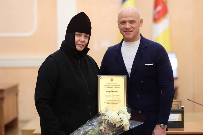 Глава ОВА обіцяє дослідити діяльність "матушки" УПЦ  у комісії з перейменувань в Одесі