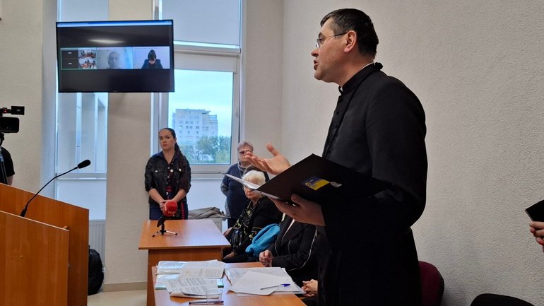 Влада відкладає повернення костелу св. Миколая у Київі католицькій громаді