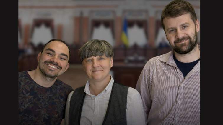 Український суд вперше визнав одностатеву "пару" сім’єю