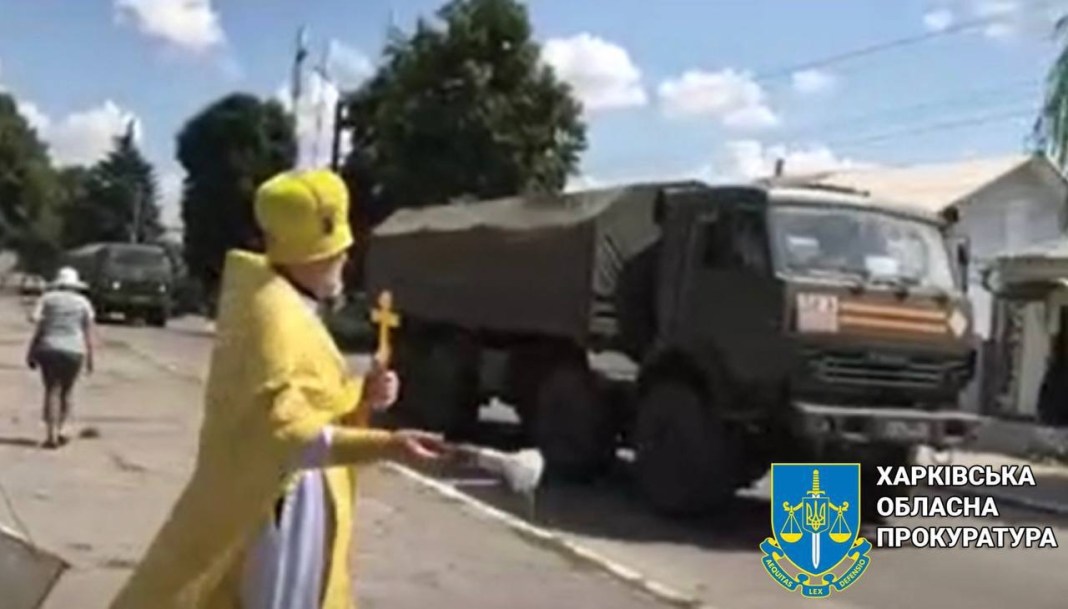 Настоятелю храму УПЦ, що на камеру благословляв армію РФ на Харківщині, оголосили підозру — прокуратура