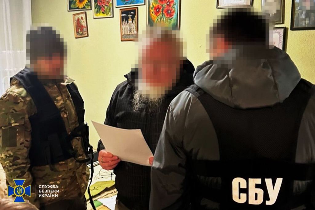 Клірик Черкаської єпархії УПЦ  отримав підозру за героїзацію окупантів